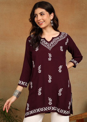 VAHSON Women Chikan Embroidery A-line Kurta(Maroon, White)