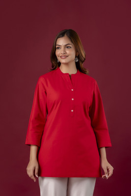Anmi Solid Women Straight Kurta(Red)