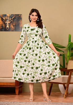 MANVI FASHION Women Printed Gown Kurta(White, Green)
