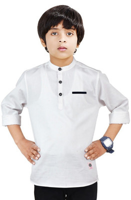 MADE IN THE SHADE Boys Solid Straight Kurta(White)