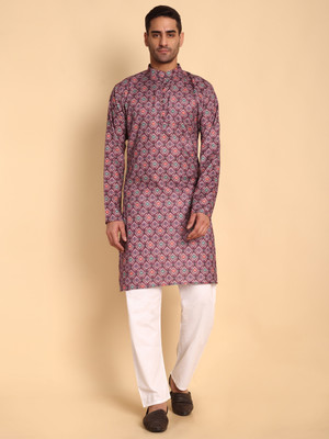 Vardha Men Tribal Trail Cut Kurta(Multicolor)