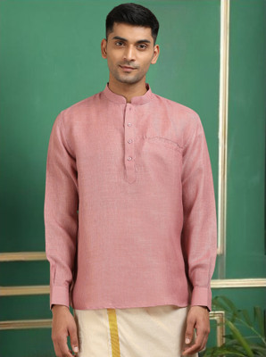 Tattva Men Solid Straight Kurta(Pink)
