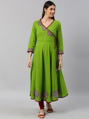 Yash Gallery Women Printed Flared Kurta(Green)