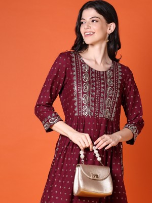 V-MART Women Self Design A-line Kurta(Maroon)