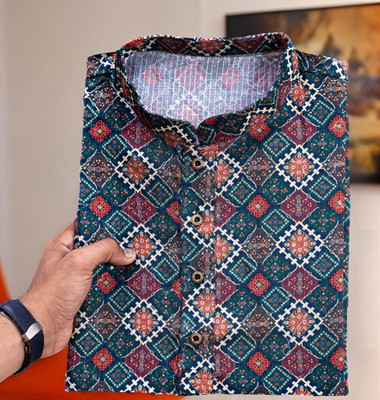MOXTE Men Printed Straight Kurta(Multicolor)