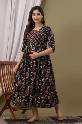 UrbanRang Women Printed Anarkali Kurta(Black)