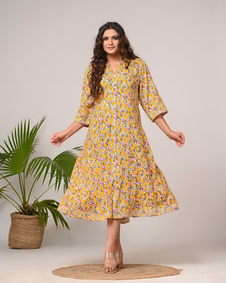 Swasti Women Printed Flared Kurta(Multicolor)