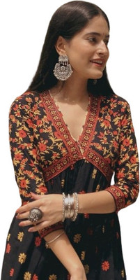Habbu Women Printed Flared Kurta(Black, Red)