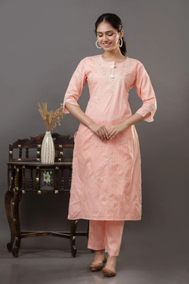 RAISHREE Women Embroidered Straight Kurta(Orange)