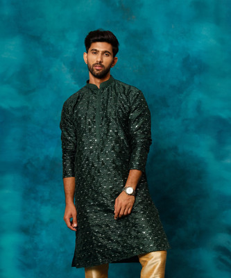 VASTRAMAY Men Embellished Straight Kurta(Green)