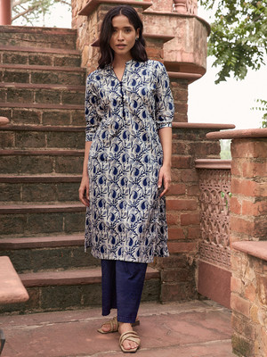 LIBAS Women Floral Print Straight Kurta(Blue)