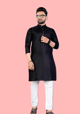 krishu Men Solid Straight Kurta(Black)