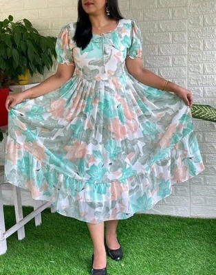Nautiful Women Floral Print Flared Kurta(Multicolor)