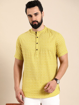 ANOUK Men Geometric Print Straight Kurta(Yellow)