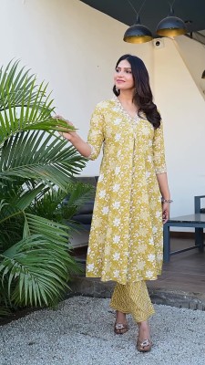 RAJJAS JAIPUR Women Floral Print Anarkali Kurta(Yellow, White)