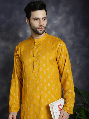 ANOUK Men Printed Straight Kurta(Yellow)