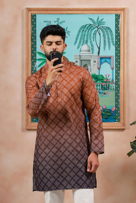 Koshin Men Embroidered Straight Kurta(Multicolor)