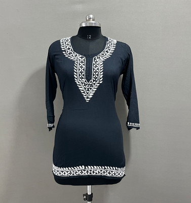 AMLIFESTYLE Women Embroidered Straight Kurta(Black)