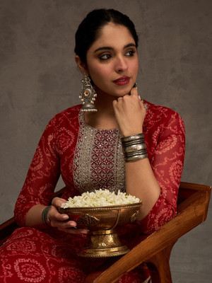 Indo Era Women Printed Straight Kurta(Red)