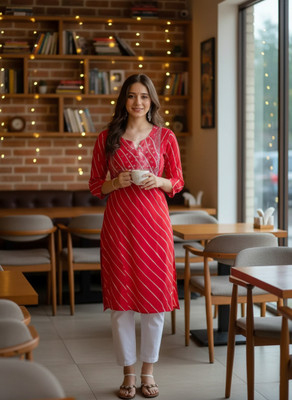 Sita Ramam Fashion Women Printed Straight Kurta(Pink)