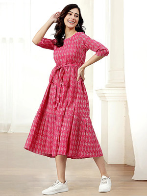 Demirner Women Self Design Flared Kurta(Pink)