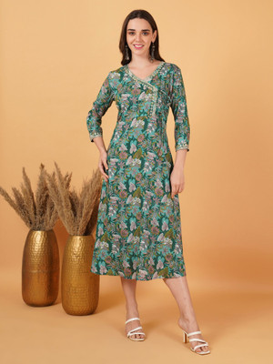 Gudwear Women Floral Print Gown Kurta(Green)