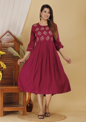 Mehsoos Women Embroidered Anarkali Kurta(Maroon)