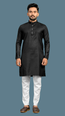 Biswas Mamta Men Solid Straight Kurta(Black)