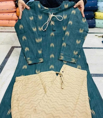 iqkt Women Ikat Anarkali Kurta(Blue)