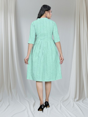 Texpa Creationh Women Striped Anarkali Kurta(Green)