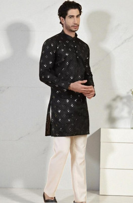 Tasva Trending Men Embroidered Straight Kurta(Black)