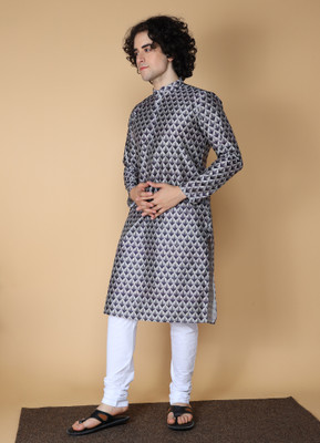 Namaskar Men Kurta Churidar Set