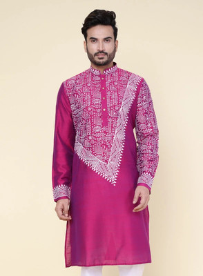 W & G Men Self Design Straight Kurta(Purple)