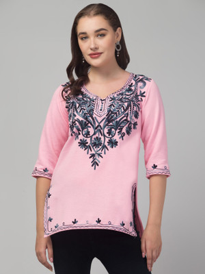 DIAMOND RUBY Women Embroidered Straight Kurta(Pink)