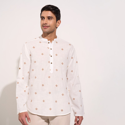 Indus Route by Pantaloons Men Printed A-line Kurta(Brown)