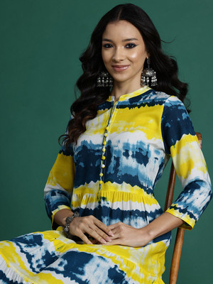 Sangria Women Dyed/Ombre A-line Kurta(Yellow)