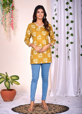Ayaan Fashion Women Printed Straight Kurta(Yellow)