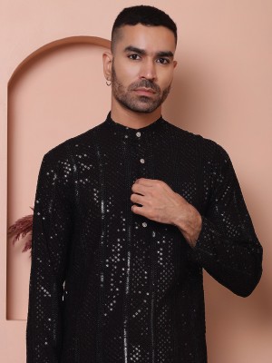 Jompers Men Embroidered Straight Kurta(Black)