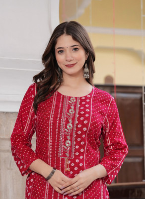 RAANISA Women Printed, Geometric Print, Striped, Embroidered, Embellished Straight Kurta(Red)