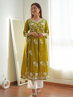 Youthnic Women Chikan Embroidery A-line Kurta(Green)