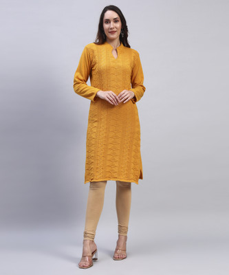 DUCOHIVE Women Self Design Straight Kurta(Orange)