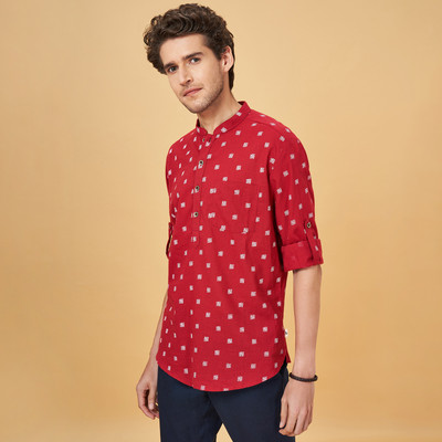Indus Route by Pantaloons Men Printed Straight Kurta(Red)