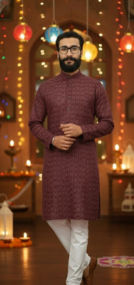Jayasha Enterprises Men Printed, Geometric Print Straight Kurta(Maroon)