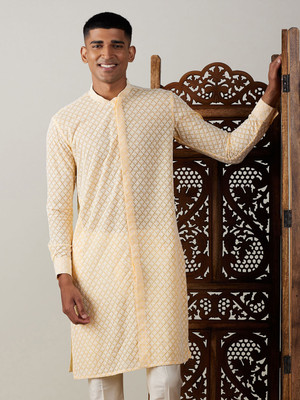 VASTRAMAY Men Chikan Embroidery Straight Kurta(Yellow)