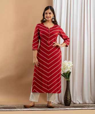 AREEH Women Chikan Embroidery Straight Kurta(Maroon)