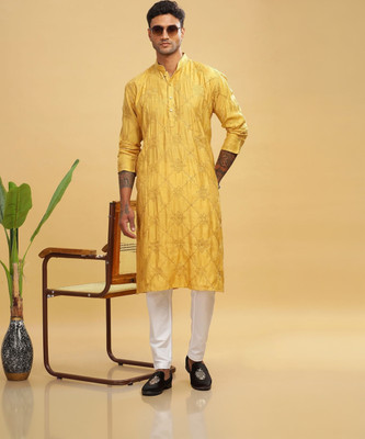 ANOUK Men Embroidered Straight Kurta(Yellow)