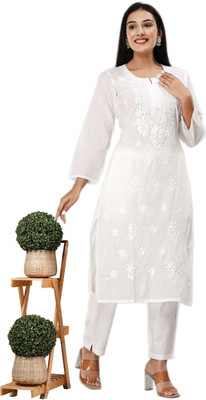 pesas Women Chikan Embroidery, Embroidered Straight Kurta(White)