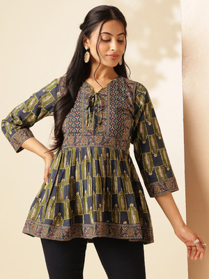 VBUYZ Women Printed Flared Kurta(Blue)