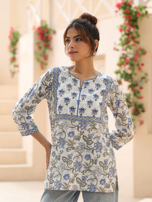 Mauka Women Floral Print Straight Kurta(Multicolor)