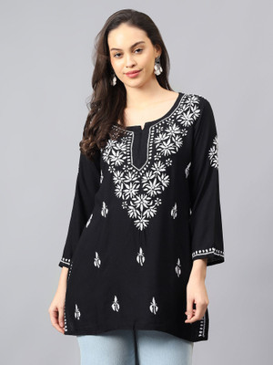 Mrs Right Women Chikan Embroidery Straight Kurta(Black)
